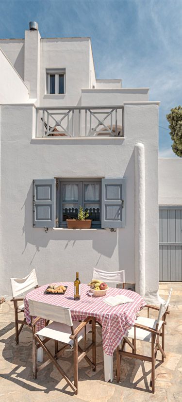 TRADITIONAL STONE HOUSE